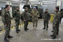 Nvteva nelnka tbu misie UNFICYP plukovnka Angusa LOUDONA na Slovensku