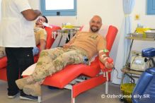 Modr barety darovali krv na Cypre